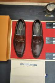 Picture of Louis Vuitton Shoes _SKULVsz38-45hnh032214506